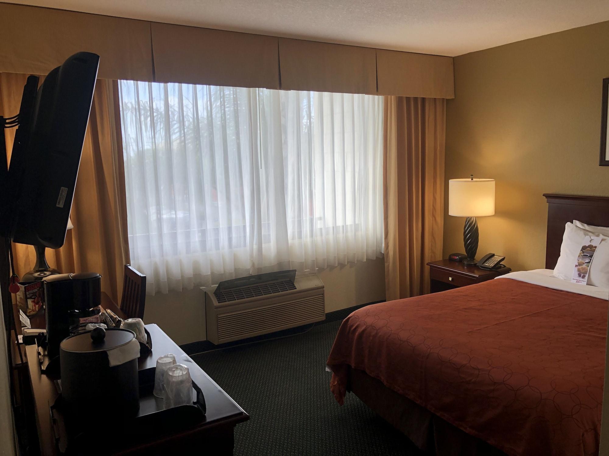 Knott'S Hotel Buena Park Εξωτερικό φωτογραφία